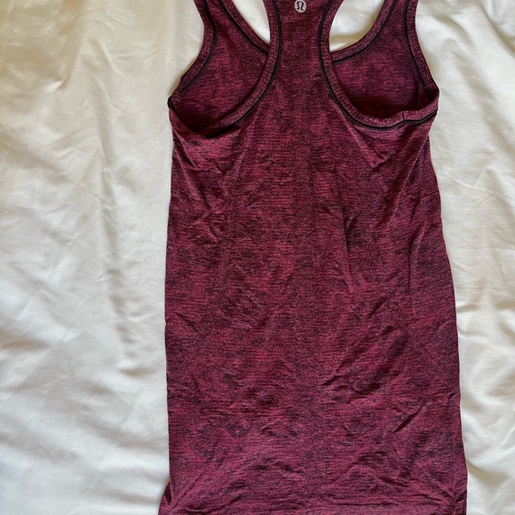 Lululemon Tank - Picture 2 of 4